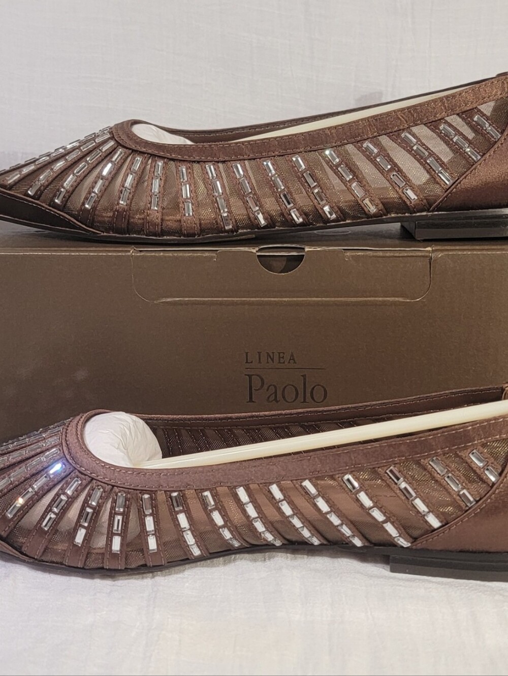 Linea Paolo Noelle-L Chocolate Satin Crystal Mesh Flats Size 6 NWT